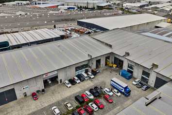 High-stud industrial scale in Gracefield