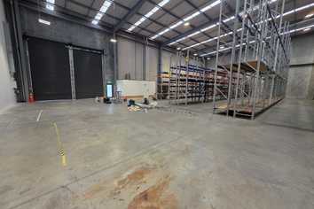 High-stud industrial scale in Gracefield