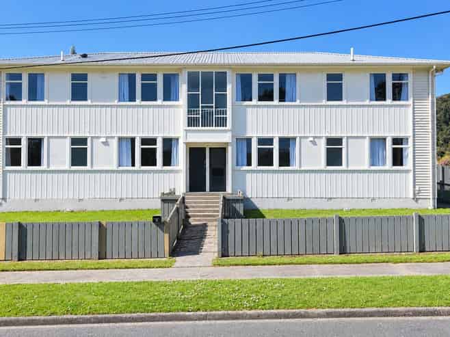 2-8 Hanson Grove, Stokes Valley