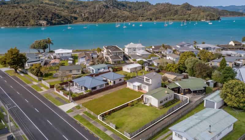 8b South Highway, Whitianga