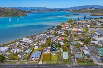 8b South Highway, Whitianga
