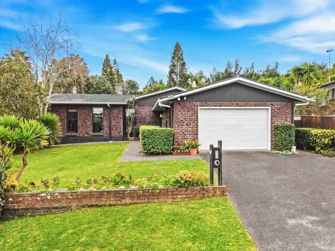 10 Montclair Rise, Browns Bay