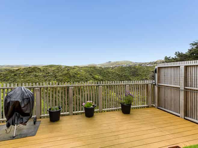 21/6 Bushland Grove, Paparangi