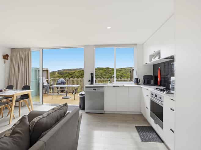 21/6 Bushland Grove, Paparangi