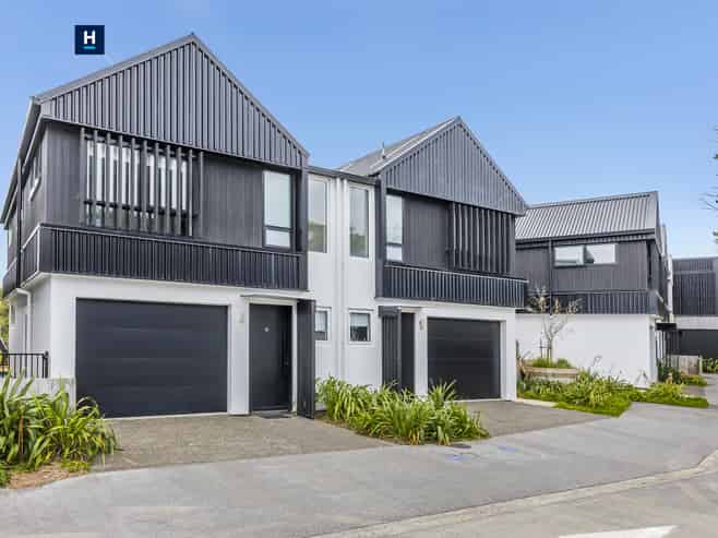 21/6 Bushland Grove, Paparangi