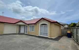 30 Hugh Green Drive, Pinehill