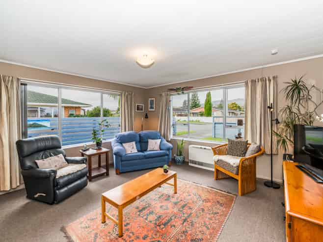 97A Hillcrest Road, Raumati Beach