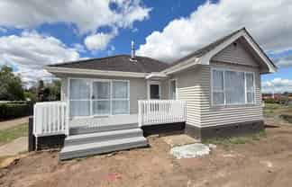 22 Park Avenue, Putaruru