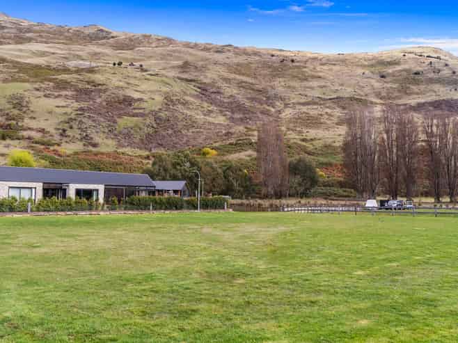 11 St Just Place, Wanaka