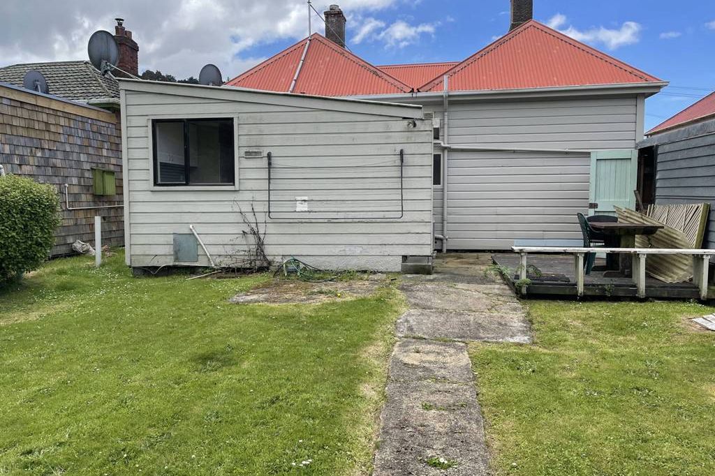 3 bedroom house in North East Valley 2