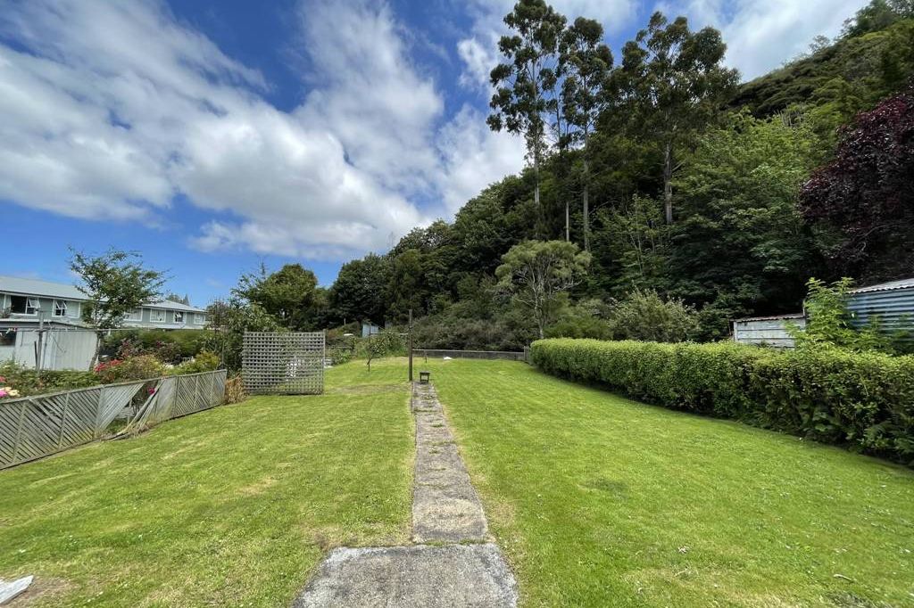 3 bedroom house in North East Valley 4