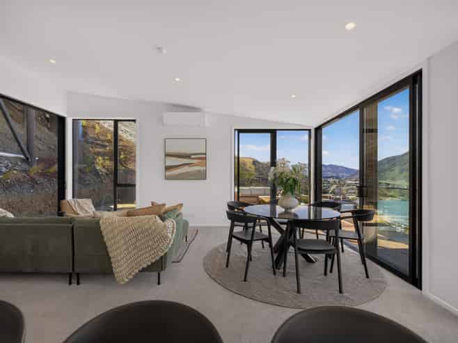 62C Middleton Road, Queenstown