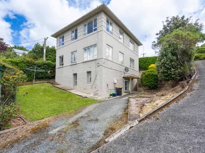 b/44 Cargill Street, Dunedin Central