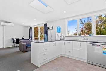 79  Arawhata Street, Ranui Heights