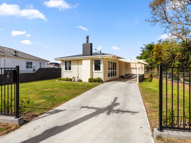 11 Collins Street, Te Hapara