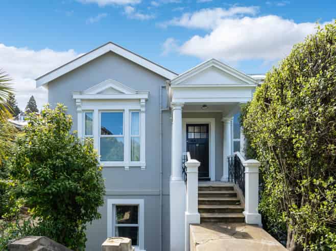 62 Arthur Street, Dunedin Central