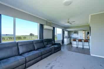 460 Tiwai Road, Awarua