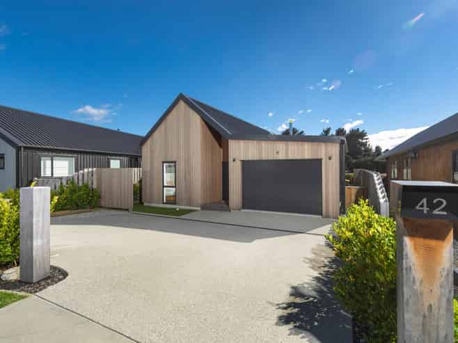 42 Malvern Road, Wanaka
