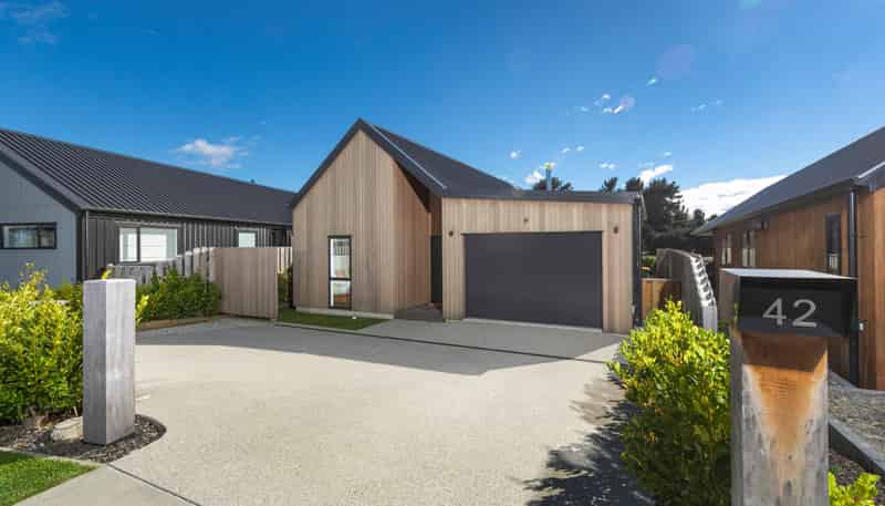 42 Malvern Road, Wanaka