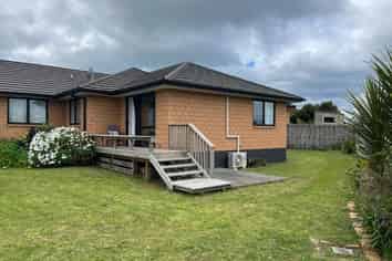 12 Sea dune place, Ruakaka