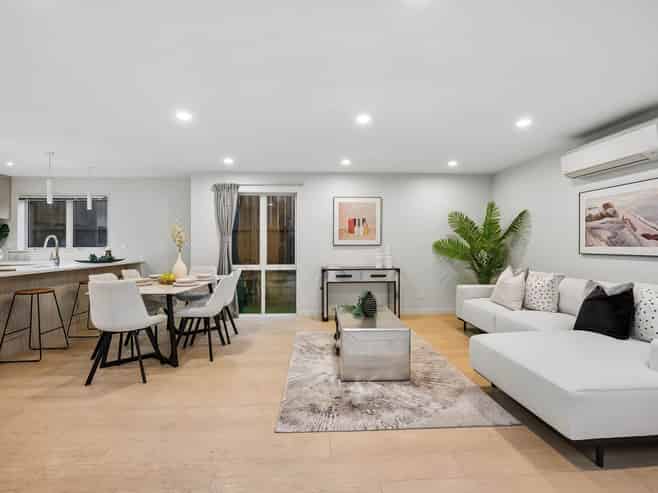 1 Agnes Court, Silverdale