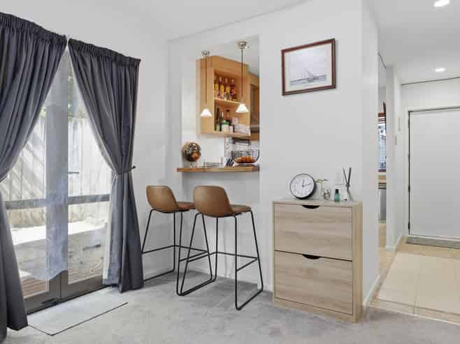 60/92 Bush Road, Albany