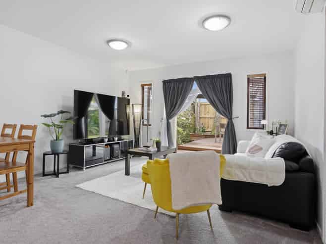 60/92 Bush Road, Albany