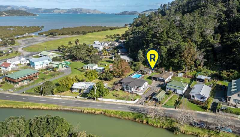 135 Hauraki Road, Coromandel