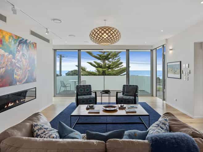 2 Burgess Street, Sumner