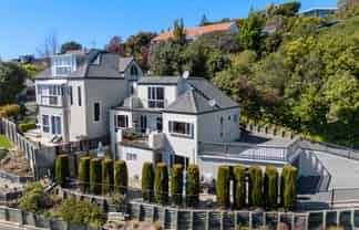 2 Iles Lane, Cashmere
