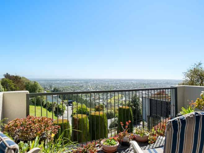 2 Iles Lane, Cashmere