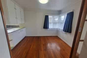 62 Western Hills Drive, Kensington