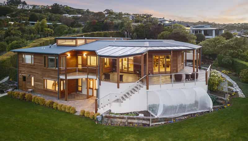 123 Glenstrae Road, Redcliffs