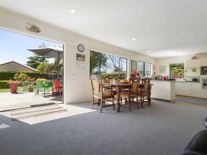 9  Grosvenor Place, Katikati