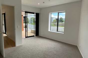 1/85 Bomb Point Drive, Hobsonville
