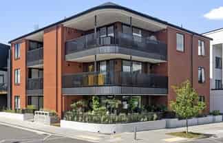 1/85 Bomb Point Drive, Hobsonville