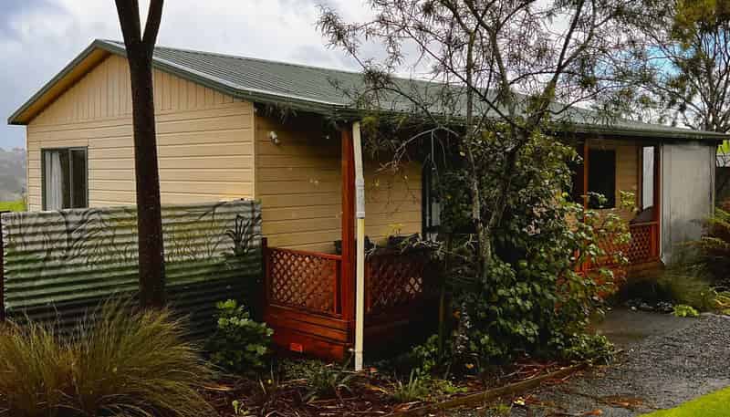 Cottage/129 Ara-Kotinga, Whitford