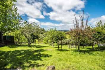Cottage/129 Ara-Kotinga, Whitford
