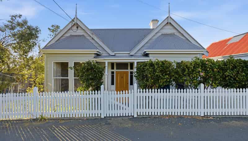 14 Beta Street, Belleknowes