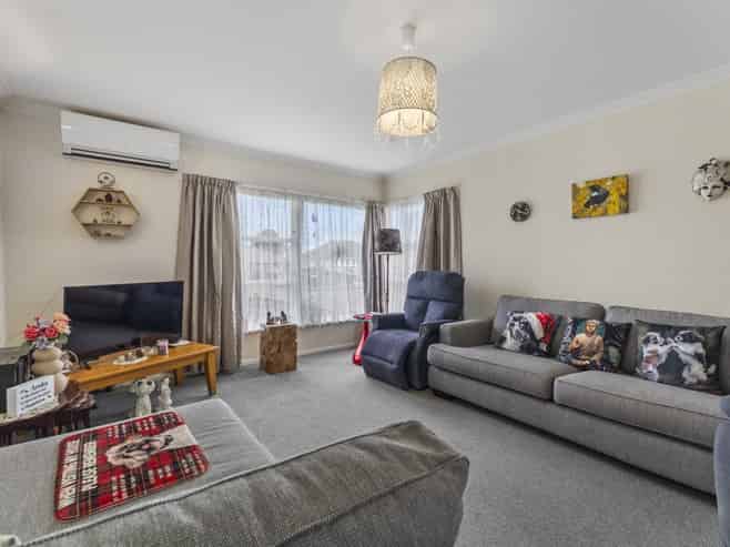 58 Winchester Street, Levin