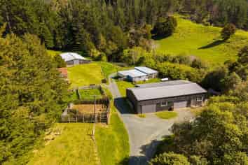 312 Lud Valley Road, Hira