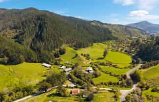 312 Lud Valley Road, Hira