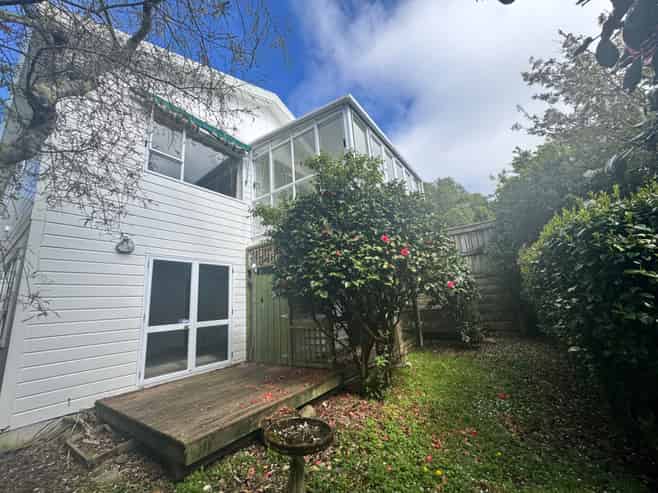 108 Messines Road, Karori