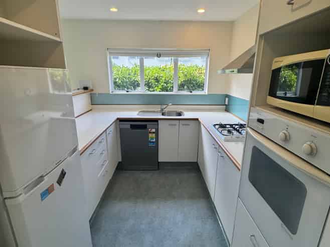 108 Messines Road, Karori