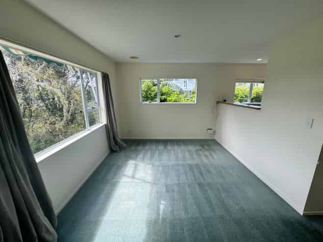 108 Messines Road, Karori