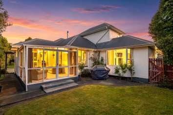 8 Bethel Crescent, Bishopdale