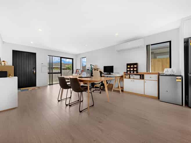 3A De Quincey Terrace, Highland Park