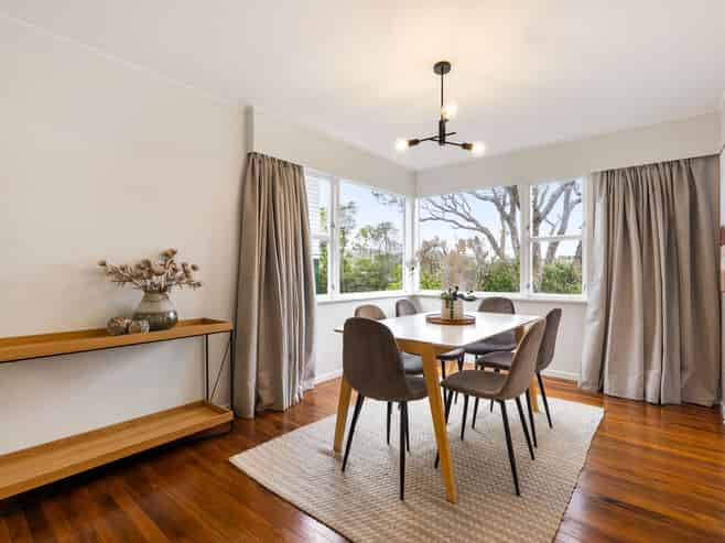 31 St Albans Avenue, Karori