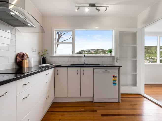 31 St Albans Avenue, Karori