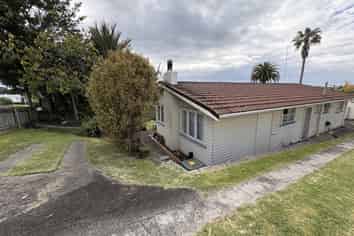 73 Fourth Avenue, Woodhill